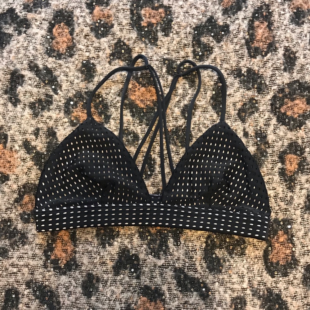 Acacia Awapuhi Mesh Top MEDIUM